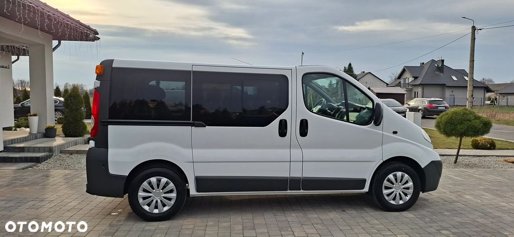 Opel Vivaro - 4