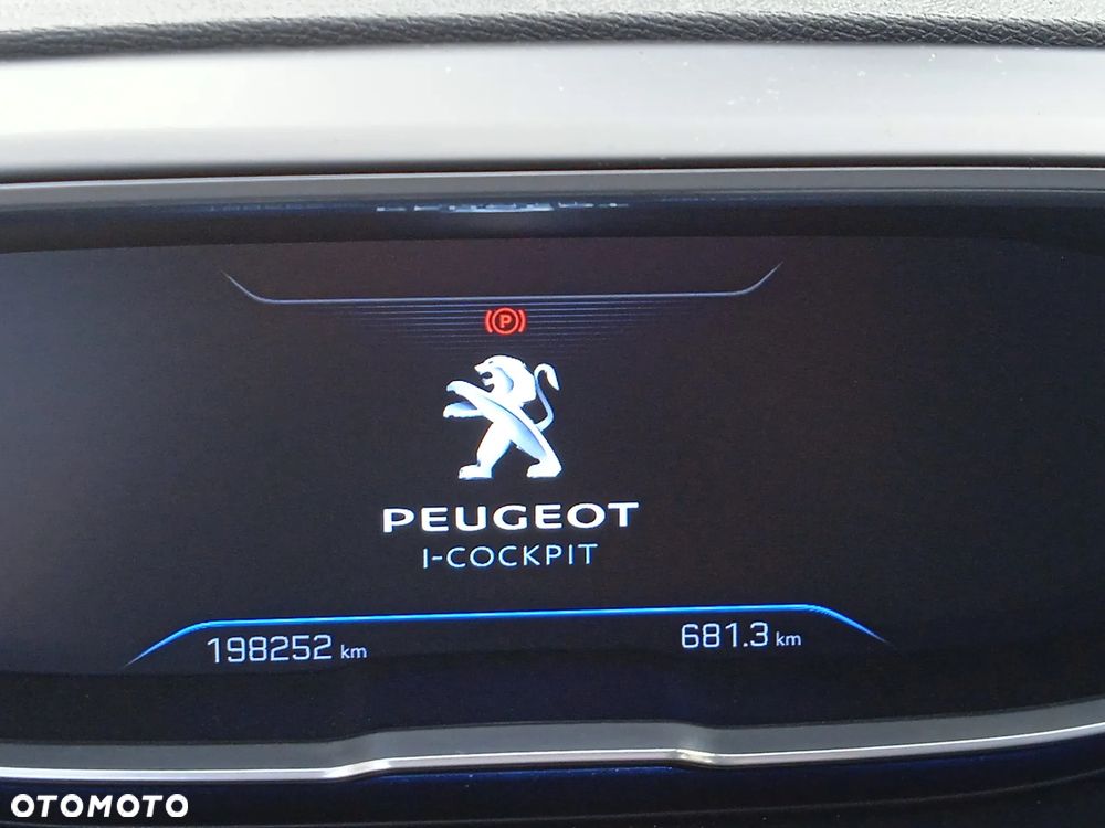 Peugeot 3008 1.6 BlueHDi Active S&S - 15