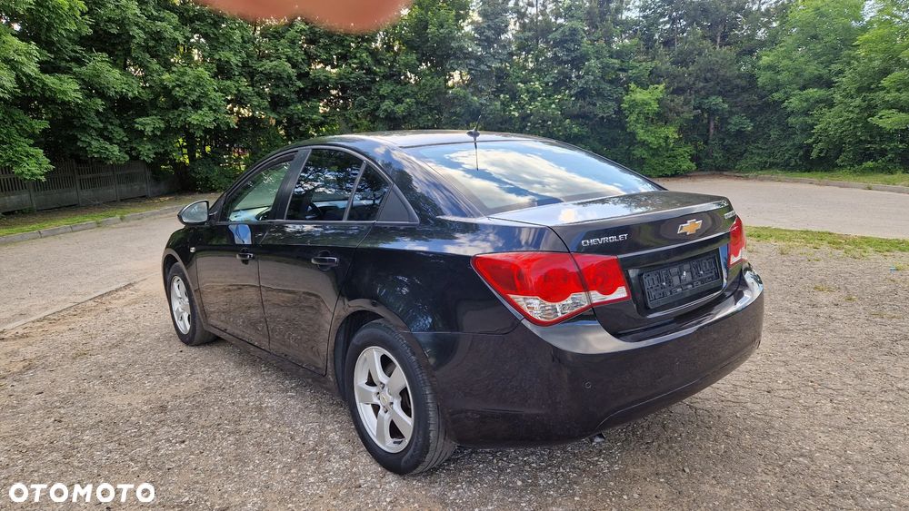 Chevrolet Cruze 1.8 LT+ - 5