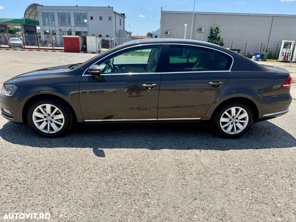 VOLKSWAGEN Passat 2012 — imagine 5