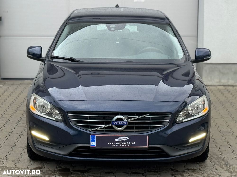 Volvo V60 D2 ECO Start-Stop Kinetic - 1