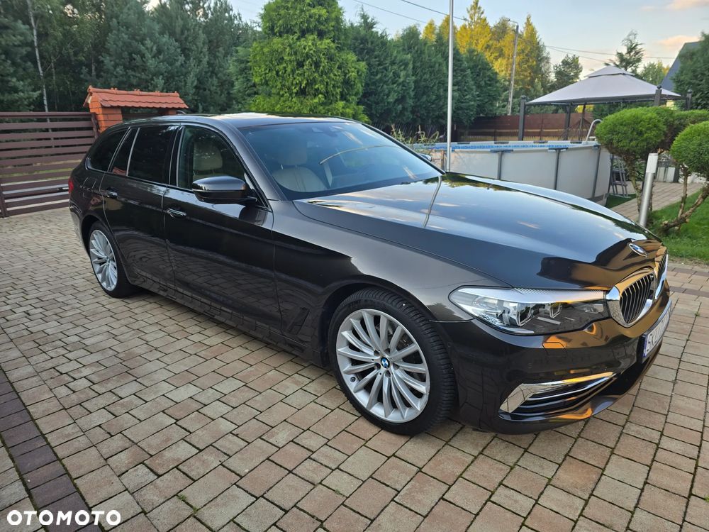 BMW Seria 5 520d xDrive Luxury Line - 3