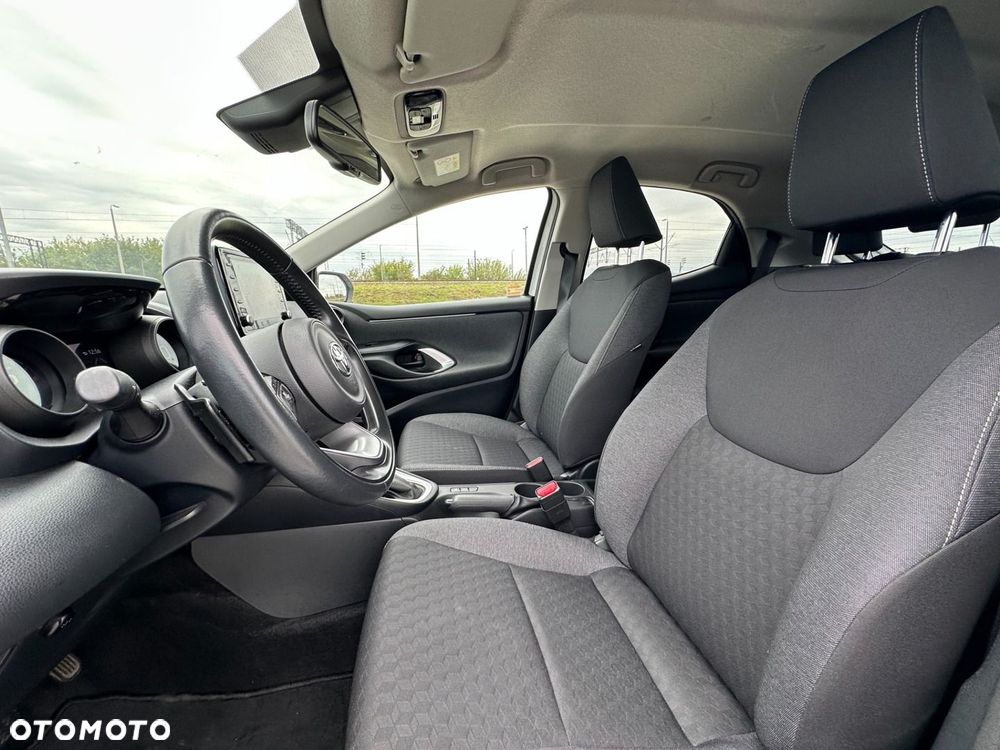 Toyota Yaris 1.5 Comfort CVT - 9