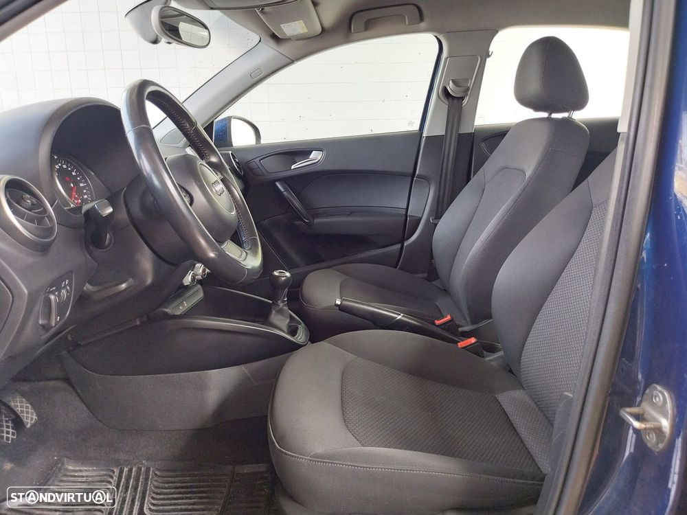 Audi A1 Sportback 1.0 TFSI Design - 10