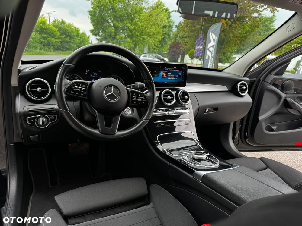 Mercedes-Benz Klasa C 180 9G-TRONIC - 7