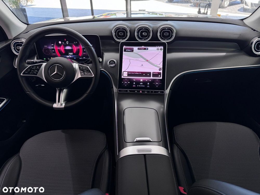 Mercedes-Benz GLC - 14