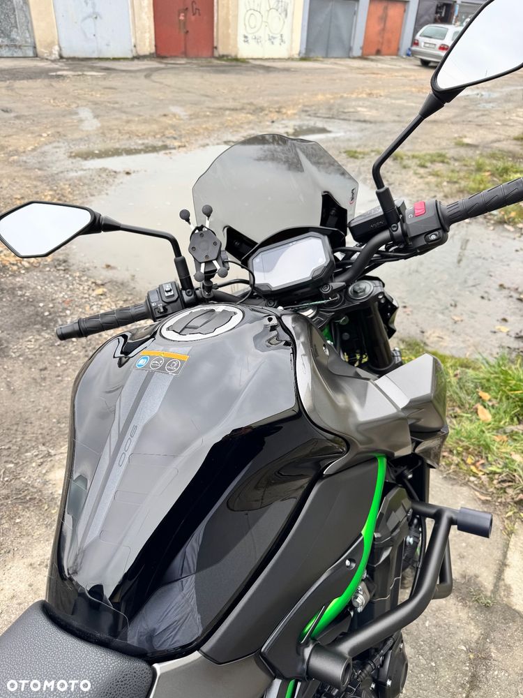 Kawasaki Z 900 - 6