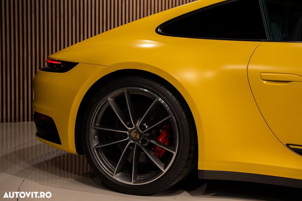 Porsche 911 4S PDK - 11