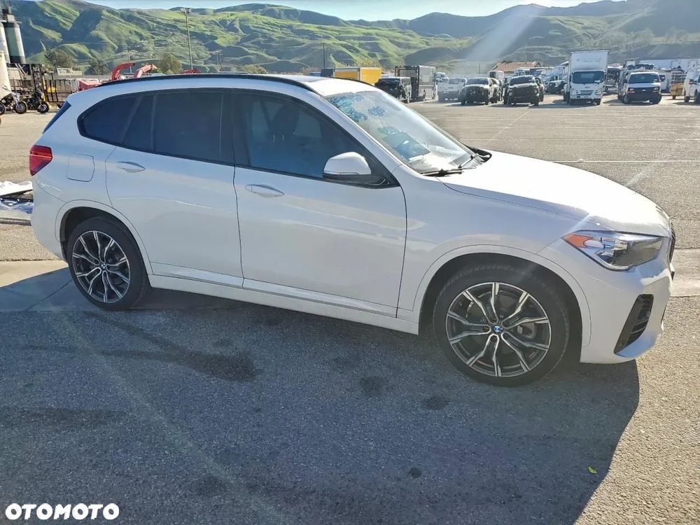 BMW X1 xDrive25i M Sport - 2