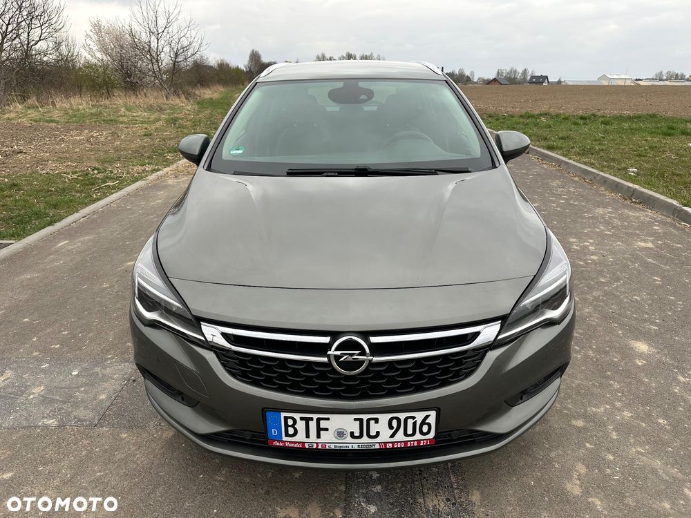Opel Astra 1.4 Turbo Innovation - 17