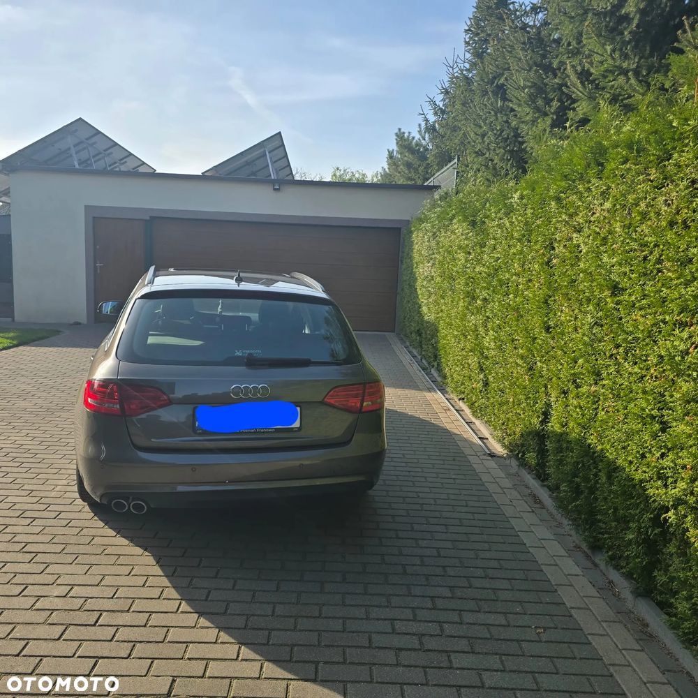 Audi A4 Avant - 9