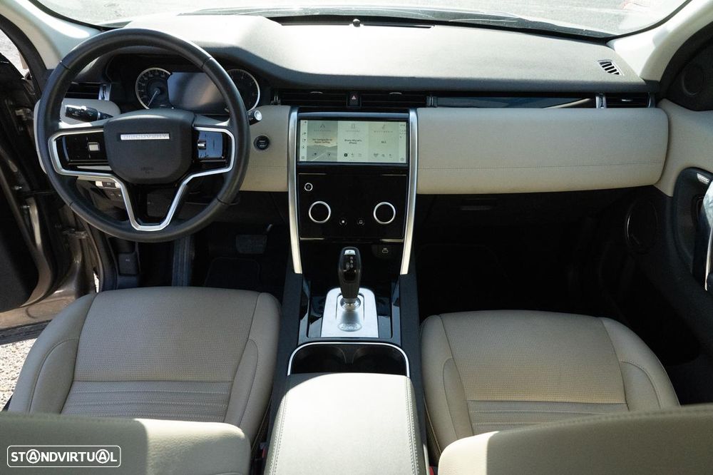 Land Rover Discovery Sport 1.5 I3 P300e AWD SE - 9