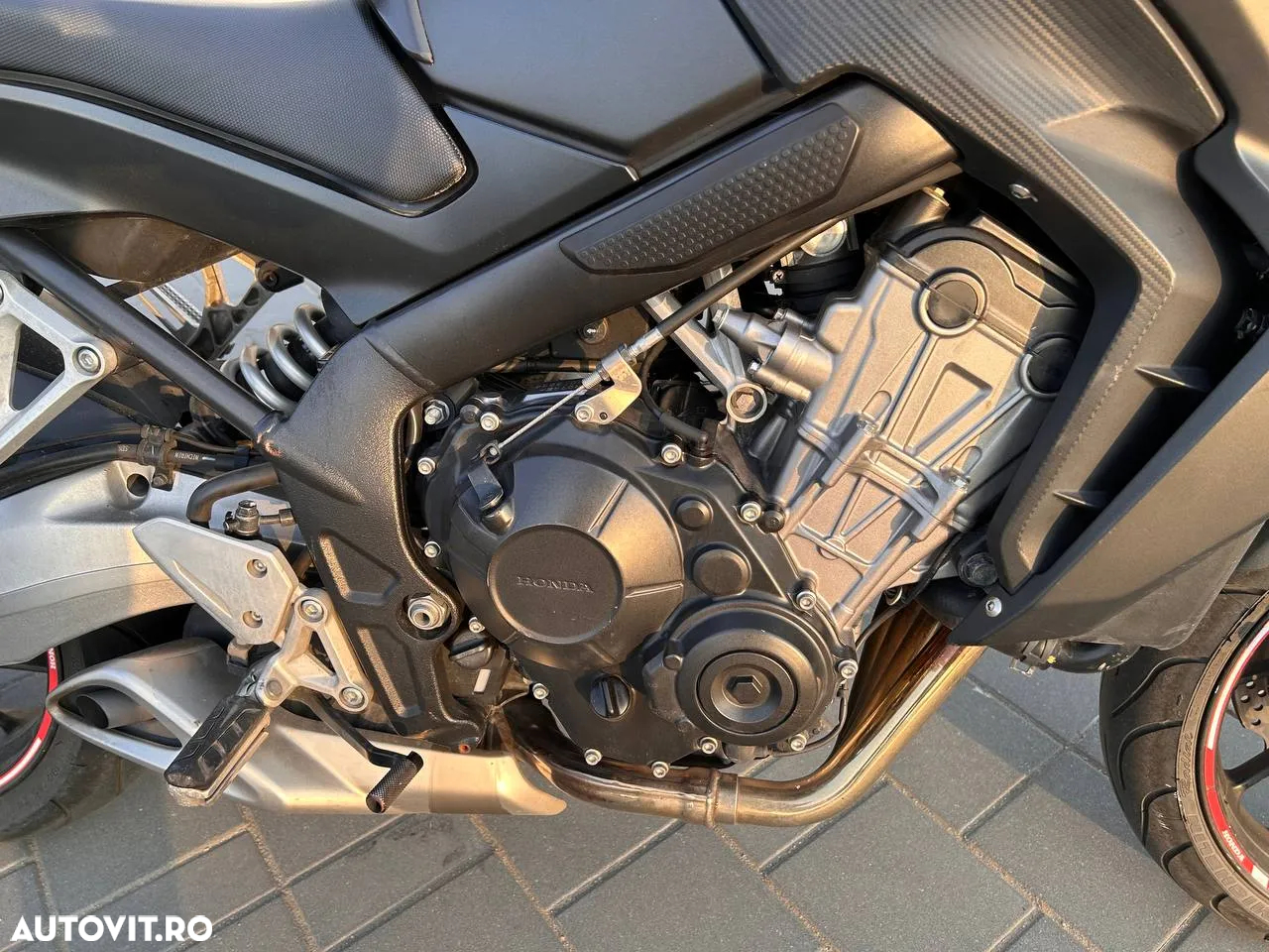 Honda CB 650R - 3