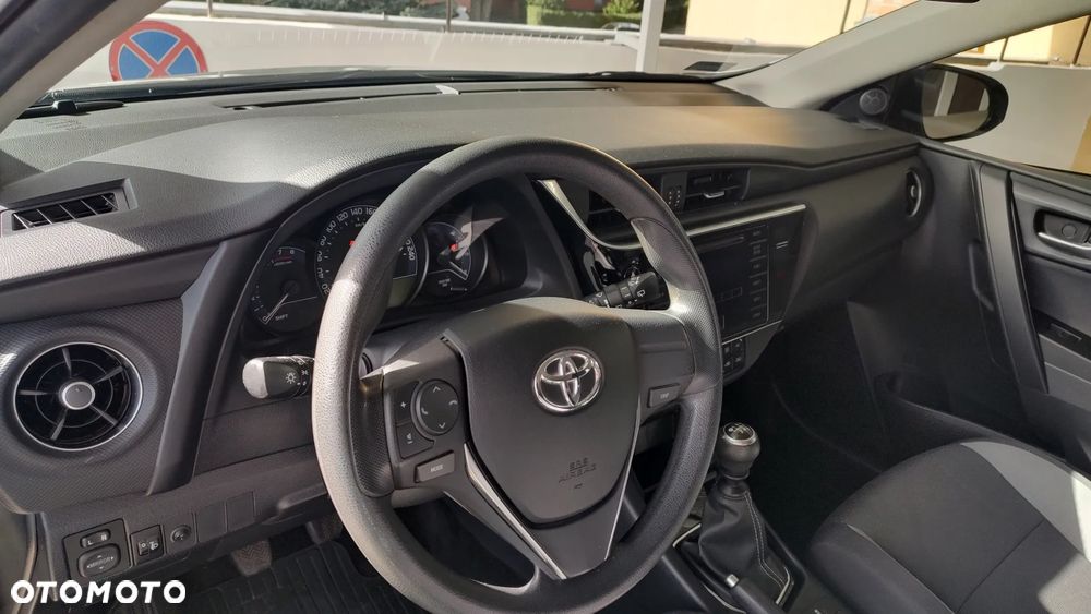 Toyota Auris 1.33 VVT-i Active - 22