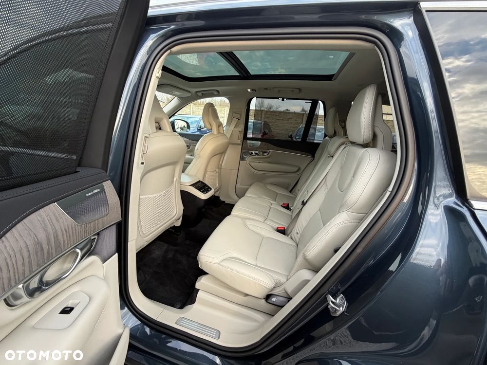 Volvo XC 90 B5 D AWD Geartronic Inscription - 33