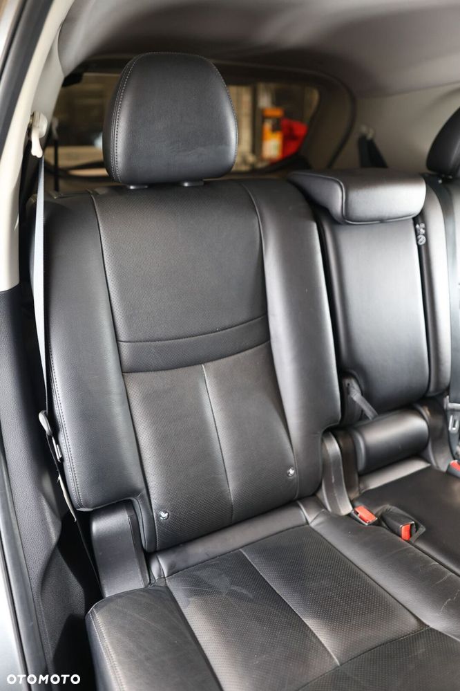 Nissan X-Trail 1.7 dCi N-Connecta 4WD Xtronic 7os - 14