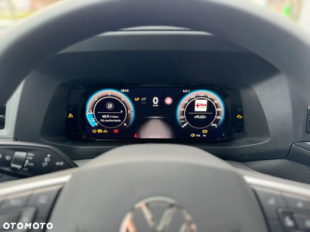 Volkswagen Crafter Maxi Brygadówka - 19