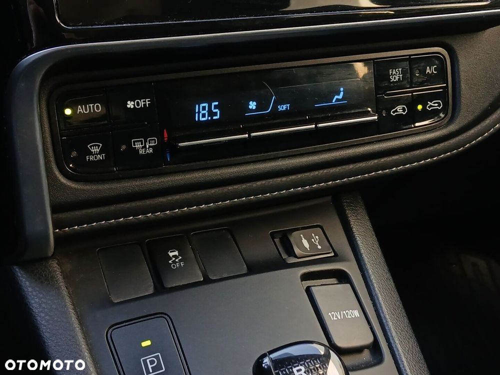 Toyota Auris Hybrid 135 Premium - 21