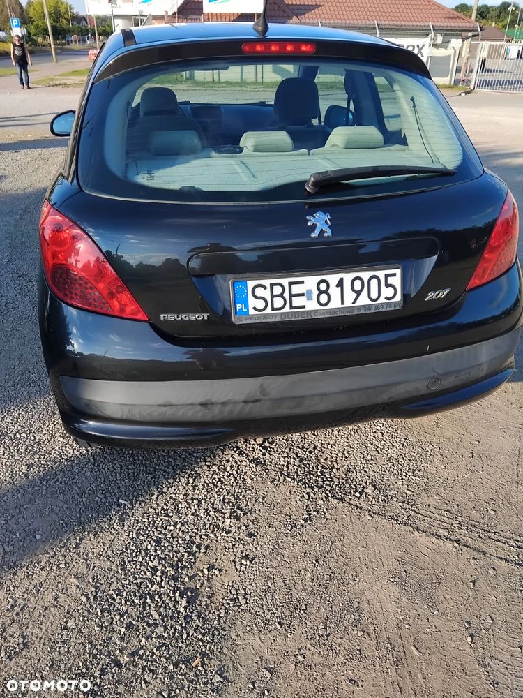 Peugeot 207 1.4 HDi Presence - 10