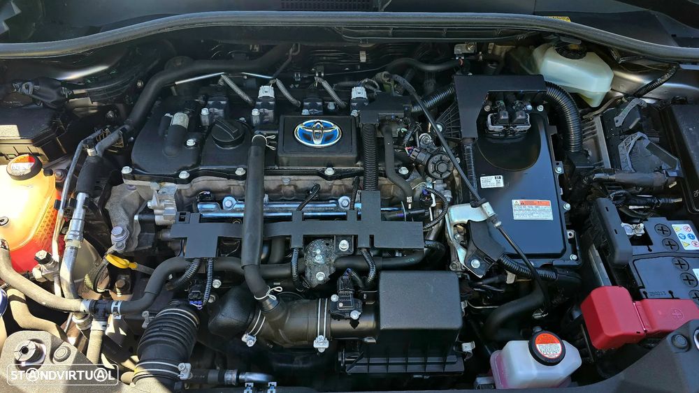 Toyota C-HR 1.8 HSD Exclusive+P.Luxury - 29