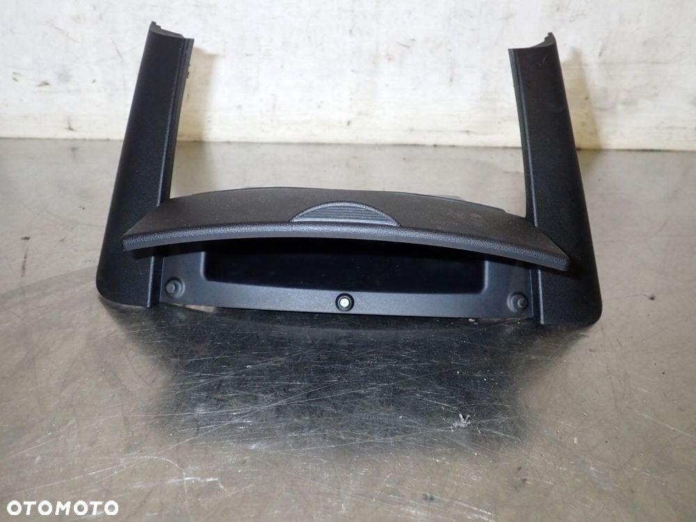 SCHOWEK KIA CEED - 2