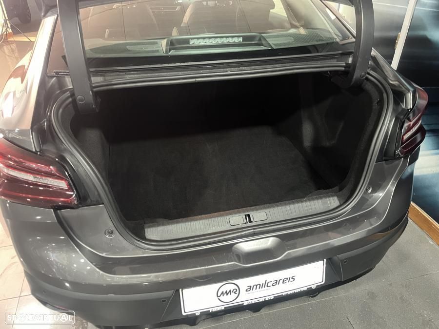 Citroën C4 X 1.2 PureTech Plus EAT8 - 9