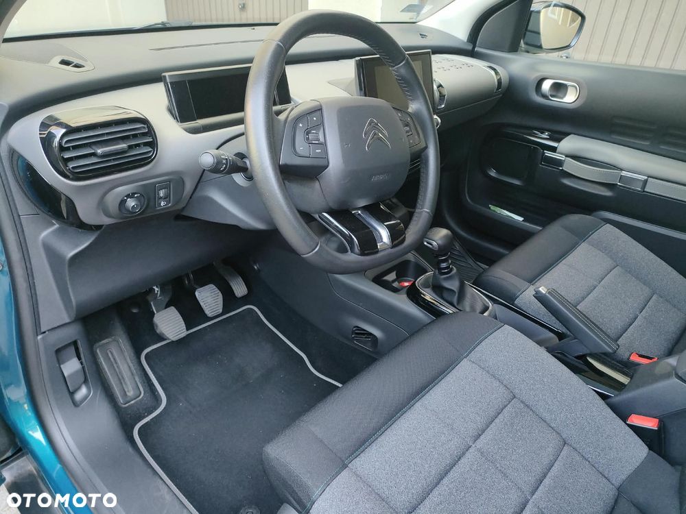 Citroën C4 Cactus 1.2 PureTech Shine S&S - 11