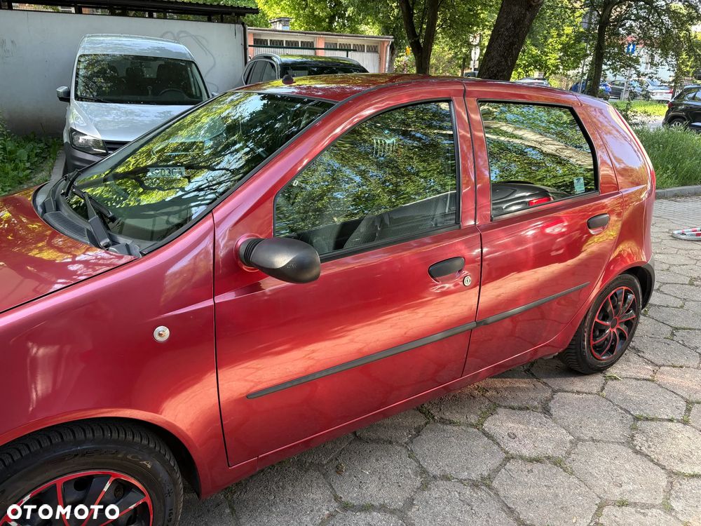 Fiat Punto 1.2 8V - 16