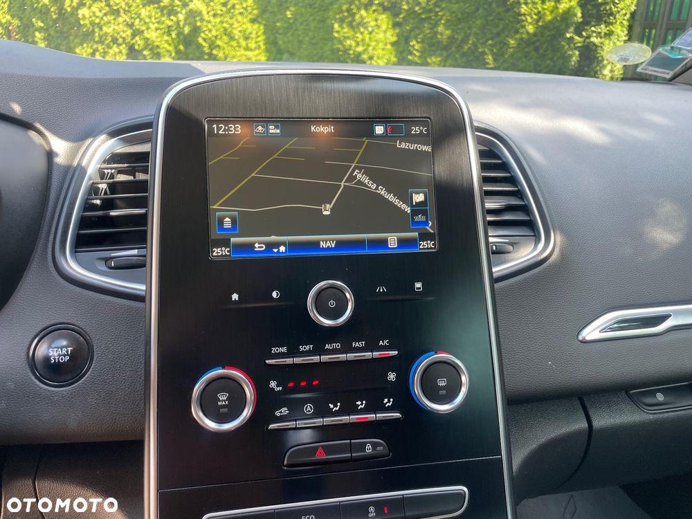Renault Grand Scenic - 5