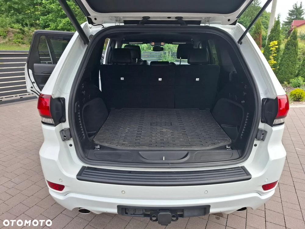 Jeep Grand Cherokee - 9