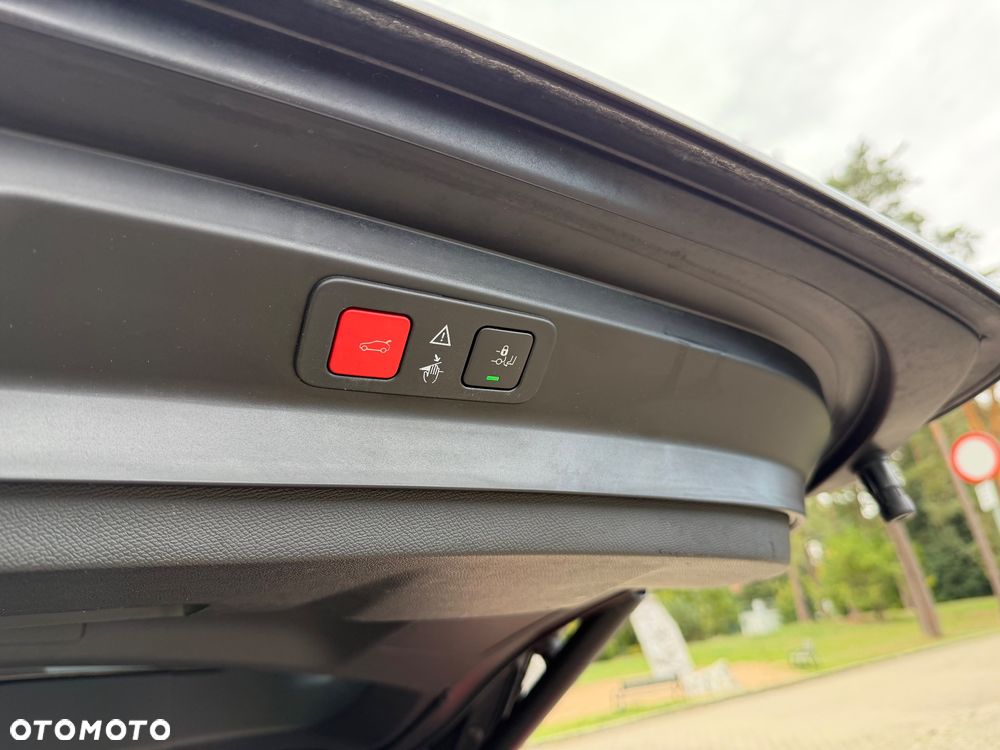 Peugeot 5008 1.5 BlueHDI Allure S&S - 33