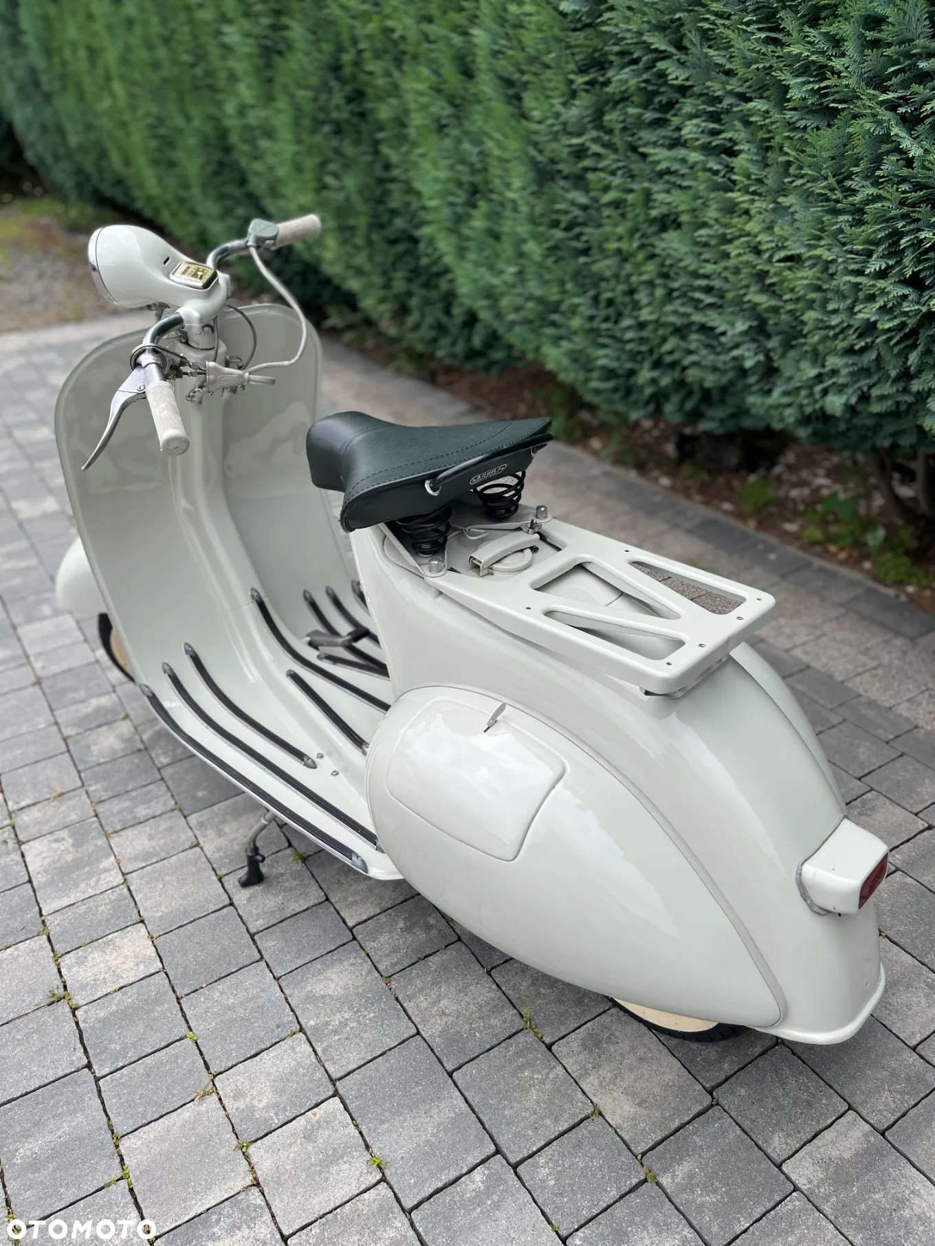 Vespa V - 5