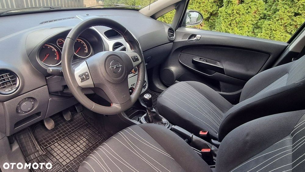 Opel Corsa - 11