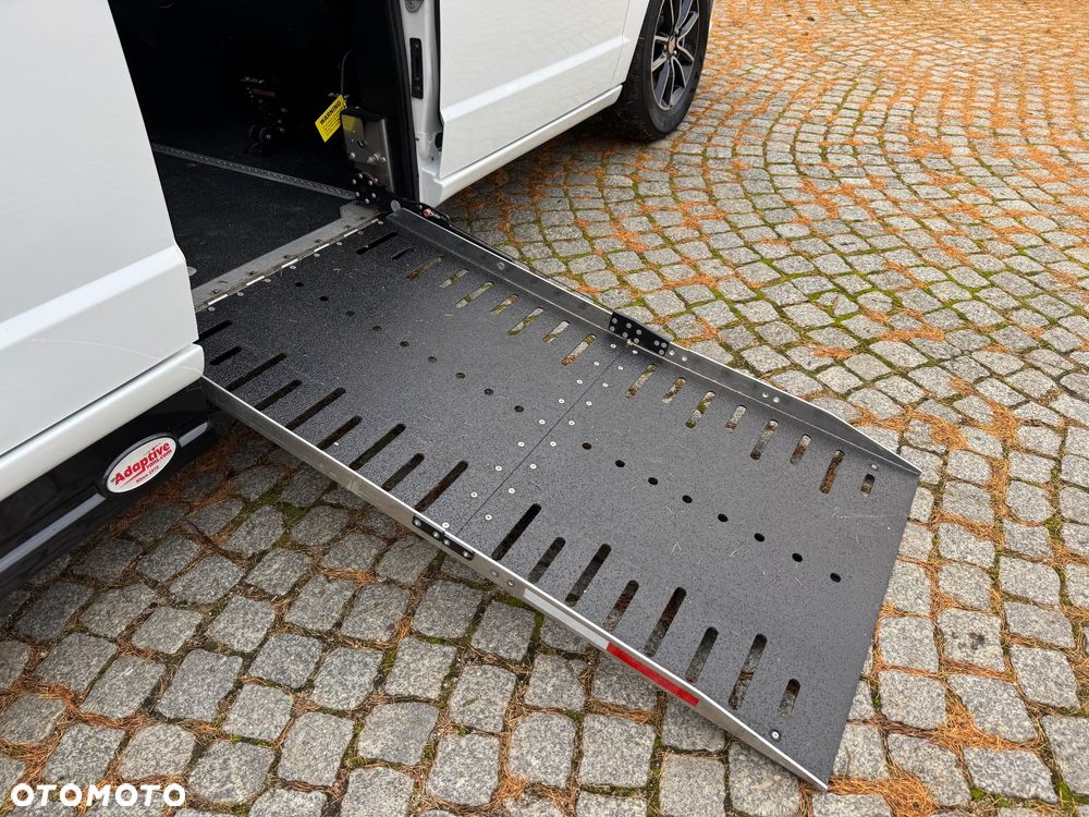 Dodge Grand Caravan 3.6 R/T - 33
