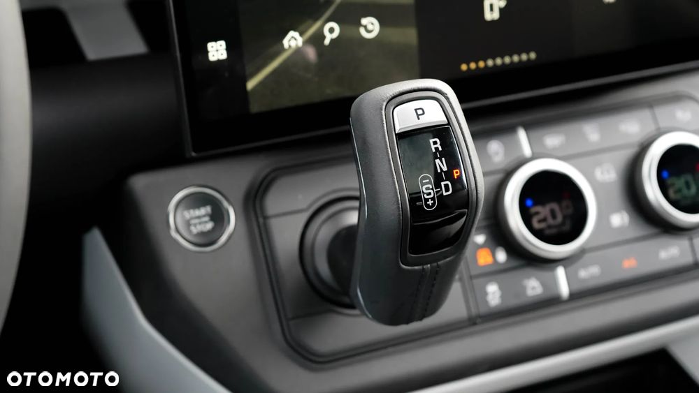 Land Rover Defender 3.0 D250 mHEV S - 22