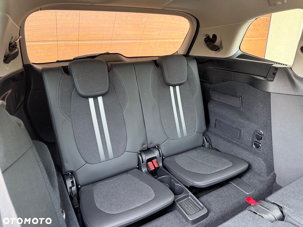 BMW Seria 2 220d xDrive Sport-Aut Luxury Line - 26