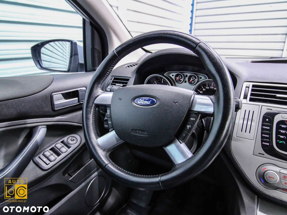 Ford Kuga 2.0 TDCi 4x4 Titanium - 20