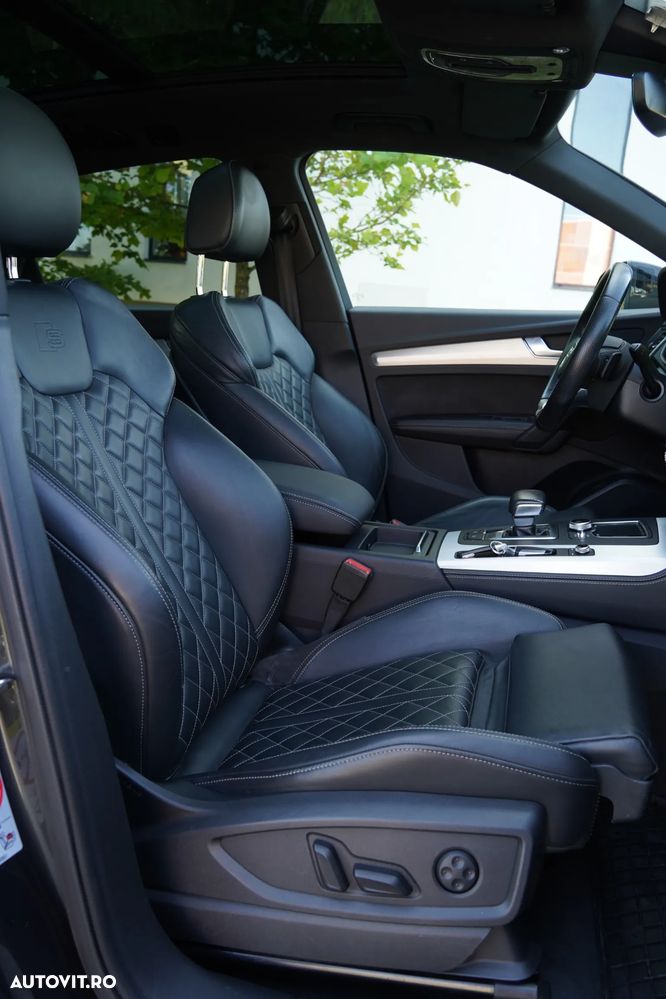 Audi Q5 2.0 40 TDI quattro S tronic Sport - 22