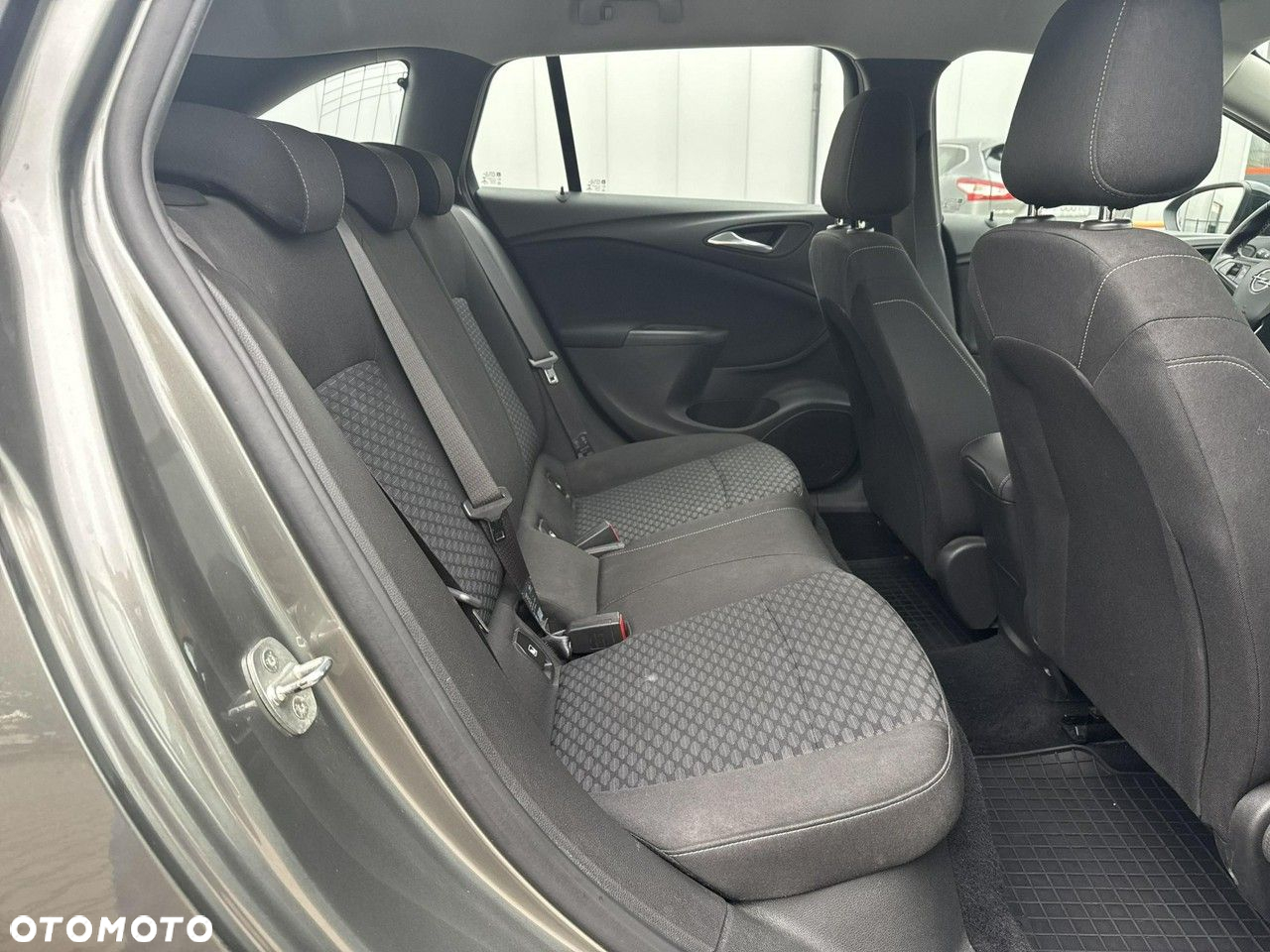 Opel Astra - 18