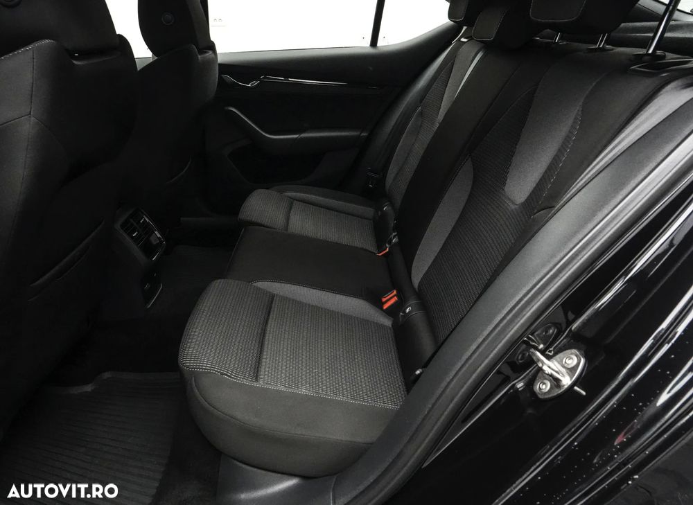 Skoda Octavia 1.0 TSI DSG Ambition - 15