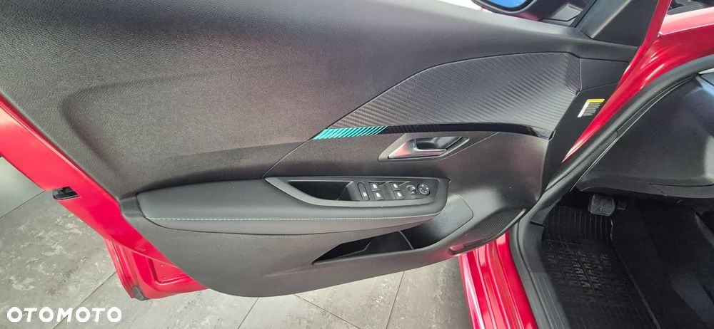 Peugeot 208 1.2 PureTech Allure S&S EAT8 - 11