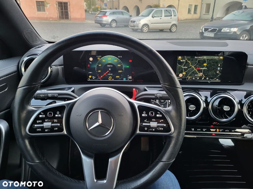 Mercedes-Benz CLA 200 d 8G-DCT Progressive - 16