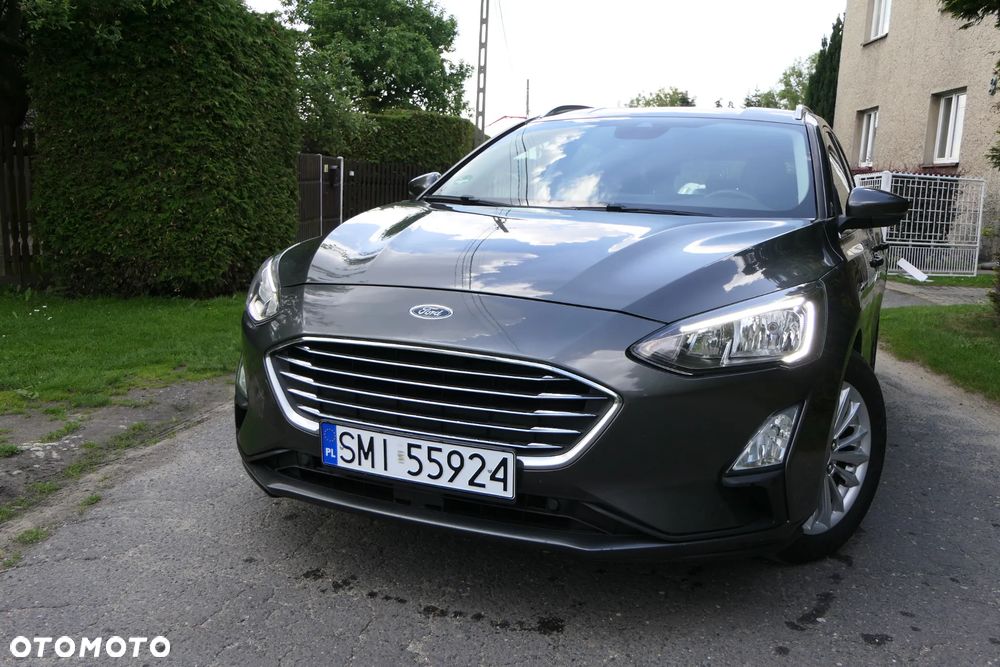 Ford Focus 1.5 EcoBlue STart-Stopp-System TITANIUM - 6