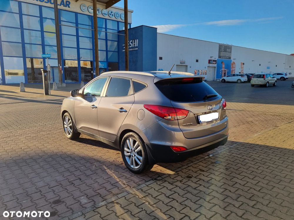Hyundai ix35 2.0 4WD Automatik Style - 9
