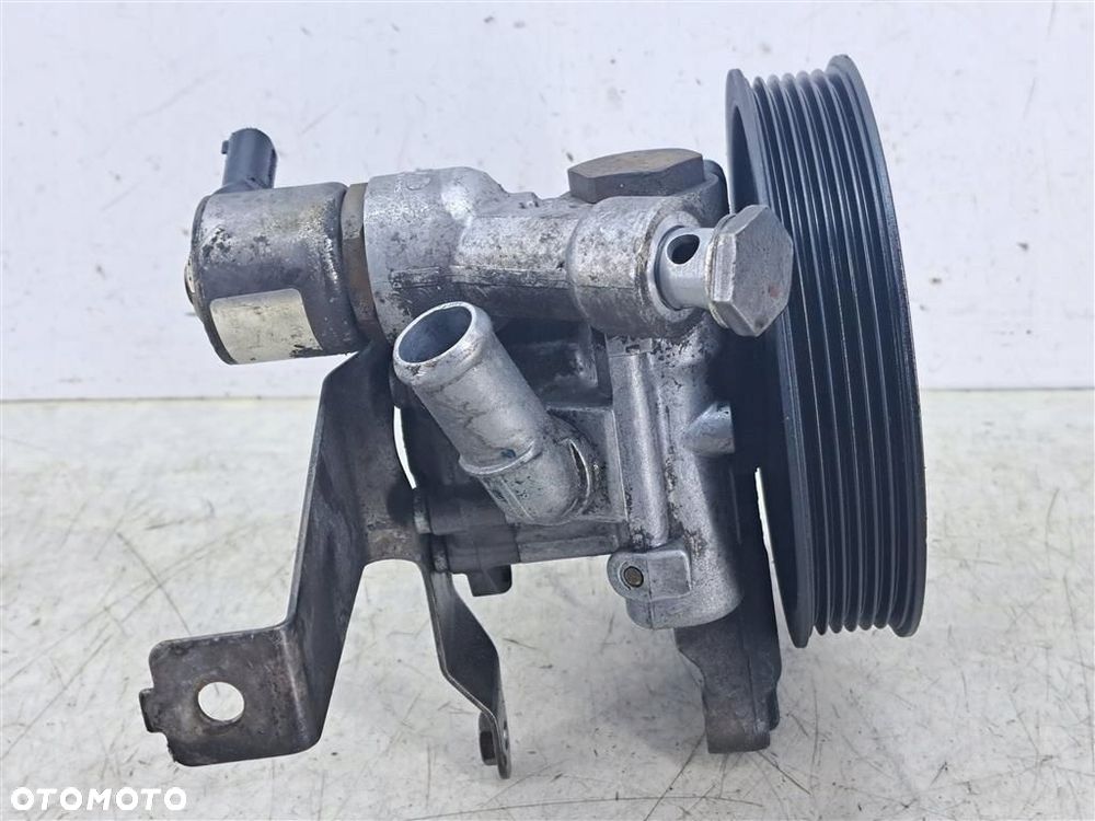 Pompa wspomagania BMW E60 2003-2010 3,0 DIESEL 7697974102 ORYGINAŁ - 2