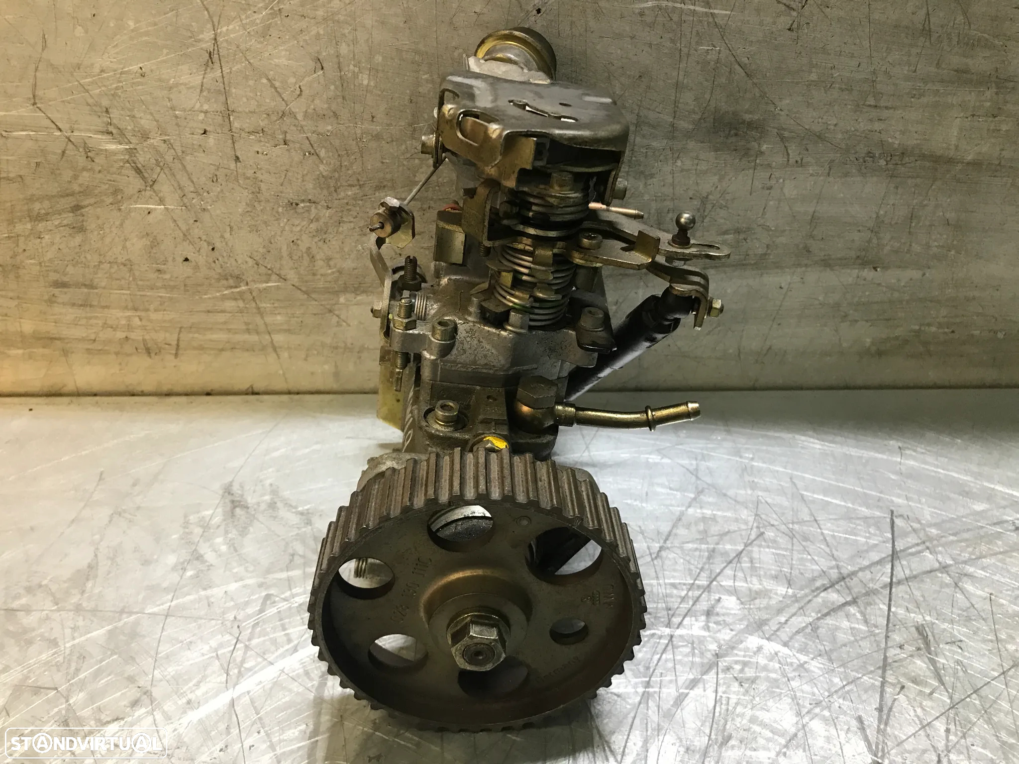 BOMBA INJECTORA / INJETORA VOLKSWAGEN GOLF III / PASSAT / SEAT IBIZA / TOLEDO 1.9TD 0460494323 028130109G - 2