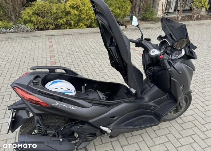 Yamaha X-max - 20