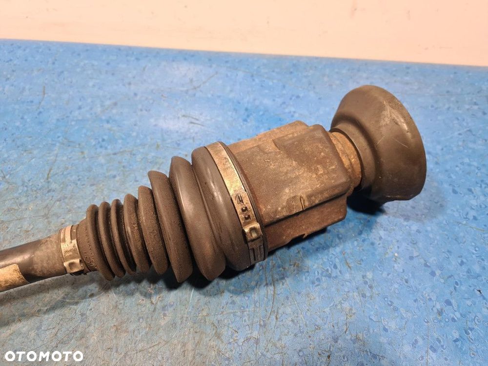 VOLKSWAGEN PASSAT B8 PÓŁOŚ PRAWA PRZÓD 3Q0407272BG CUAA - 3
