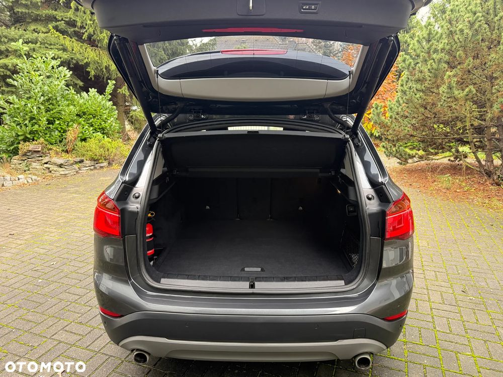 BMW X1 xDrive20d - 17