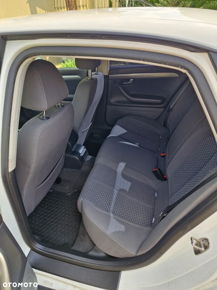 Seat Exeo 2.0 TDI CR Reference - 10